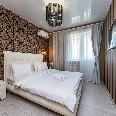 Fashionable Panoramic Apartments Dnieper. Obolon Kiev Bagian luar foto